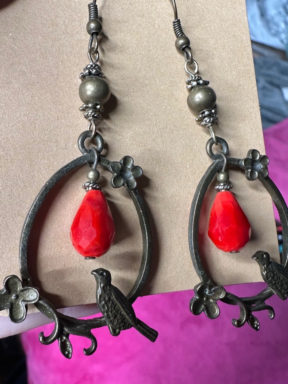Women's Red Teardrop Bird Hoop Earrings - Picture 3 of 3